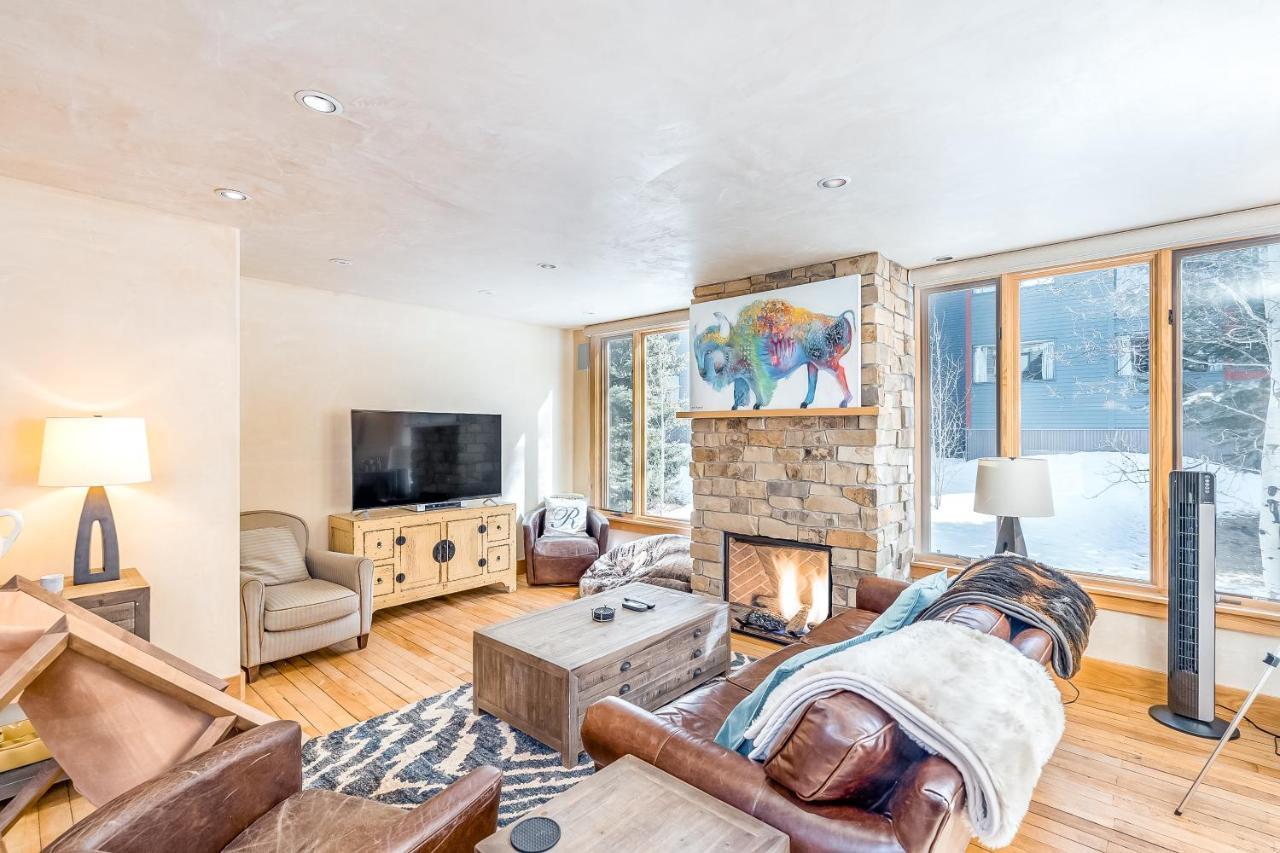 Telluride Lodge Room photo