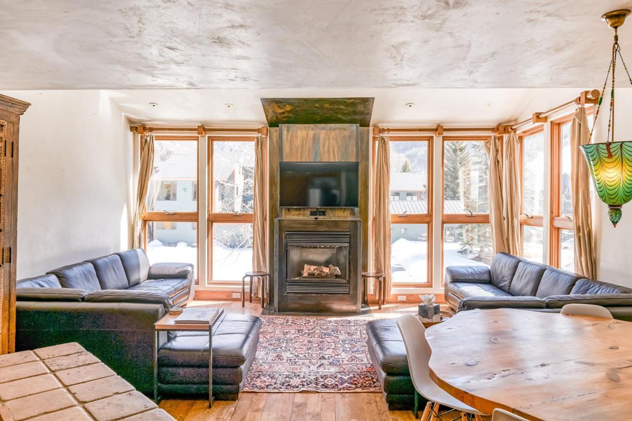 Telluride Lodge Room photo
