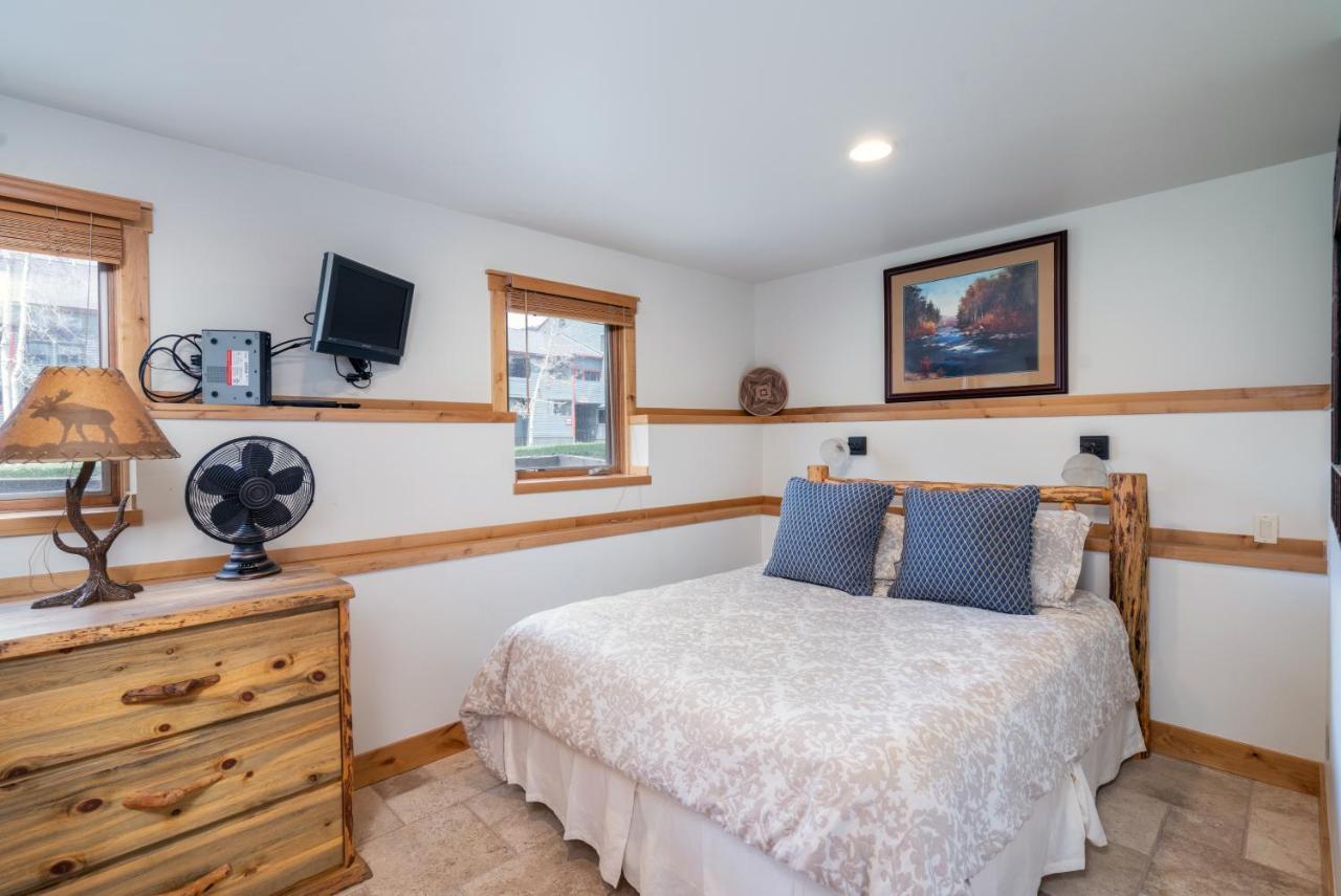 Telluride Lodge Room photo