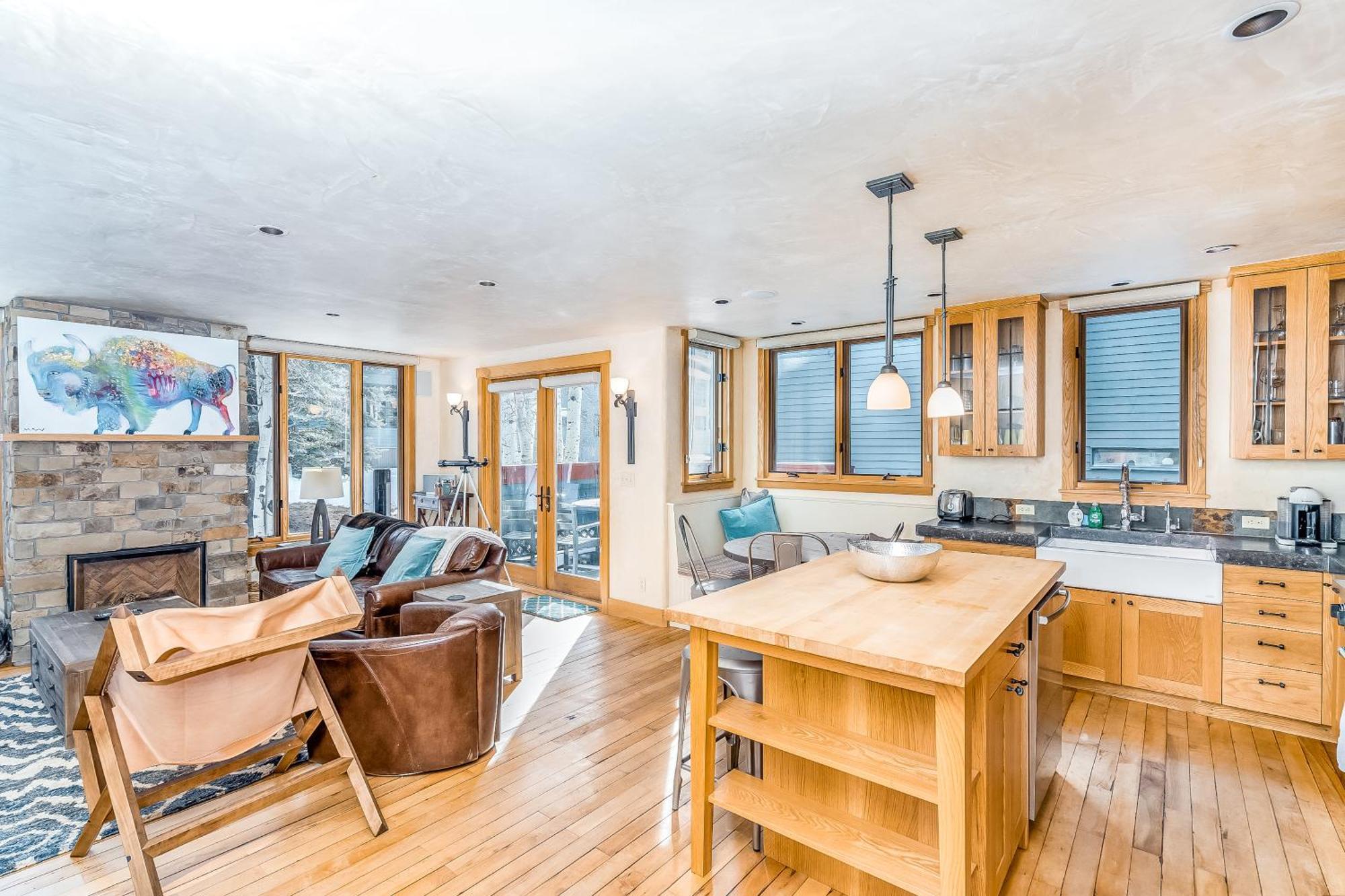 Telluride Lodge Room photo